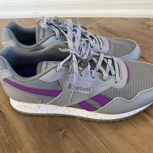 Reebok sneakers size 8.5